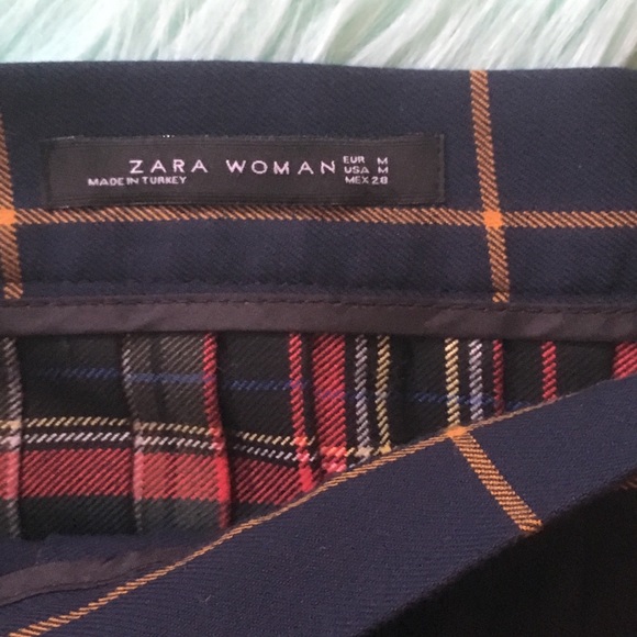 Zara Pleated Mixed Print Check Mini Skirt 
Sz M - Picture 4 of 7